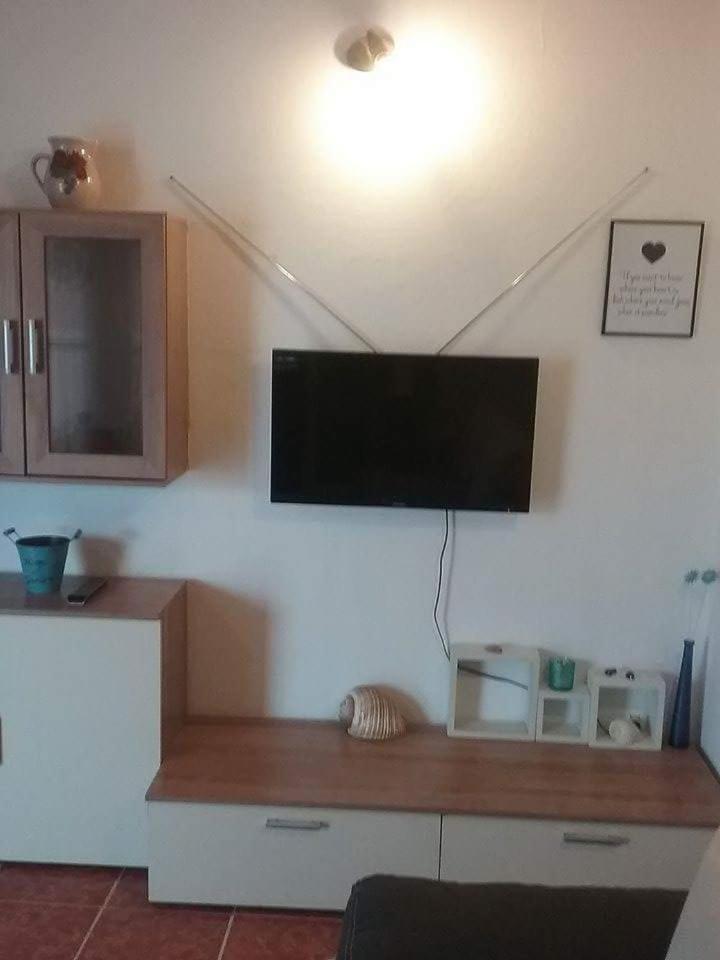 Apartman "Rosa" Водице Екстериор снимка