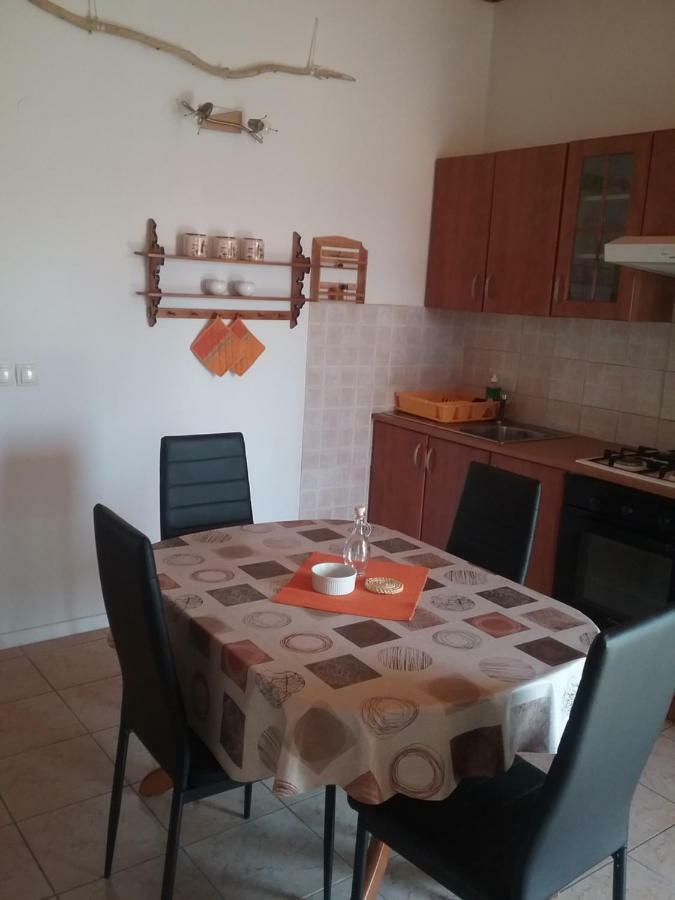Apartman "Rosa" Водице Екстериор снимка